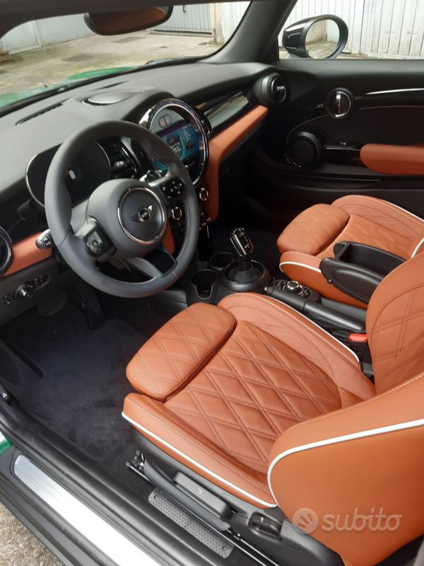 Usata Mini Cooper S 88 CV (64 kW) 2023 Verde Utilitaria