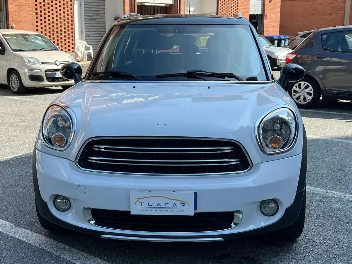 Usata Mini Cooper D Countryman Business 111 CV (81 kW) 2017 Bianco SUV