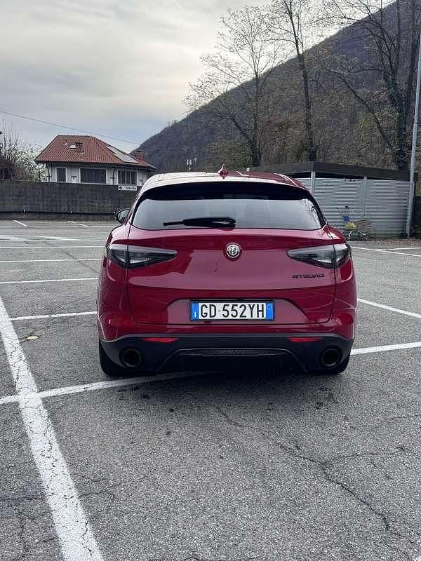 Usata Alfa Romeo Stelvio 160 CV (117 kW) 2021 SUV