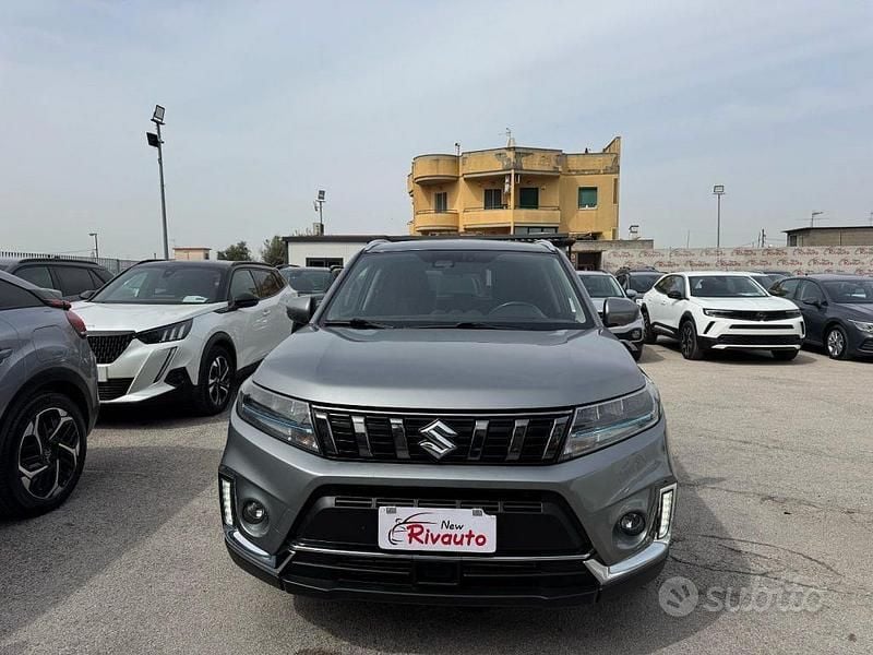 Usata Suzuki Vitara 130 CV (95 kW) 2021 Grigio SUV