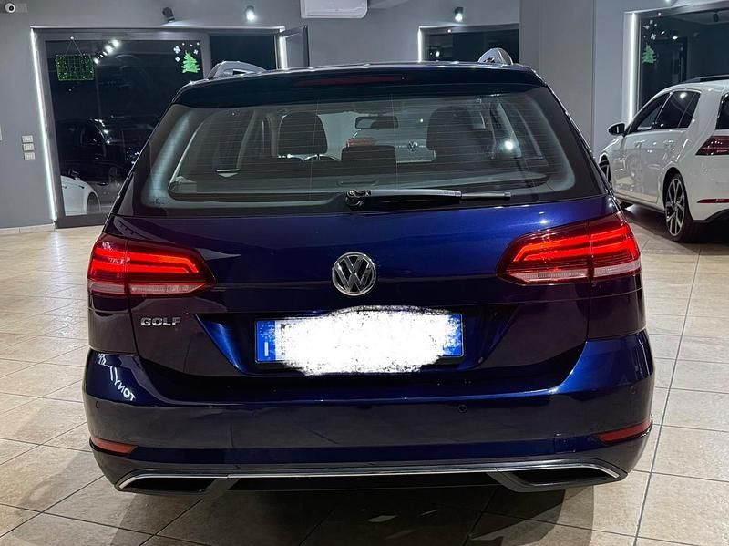 Usata VW Golf VII Business 115 CV (84 kW) 2019 Blu Station wagon