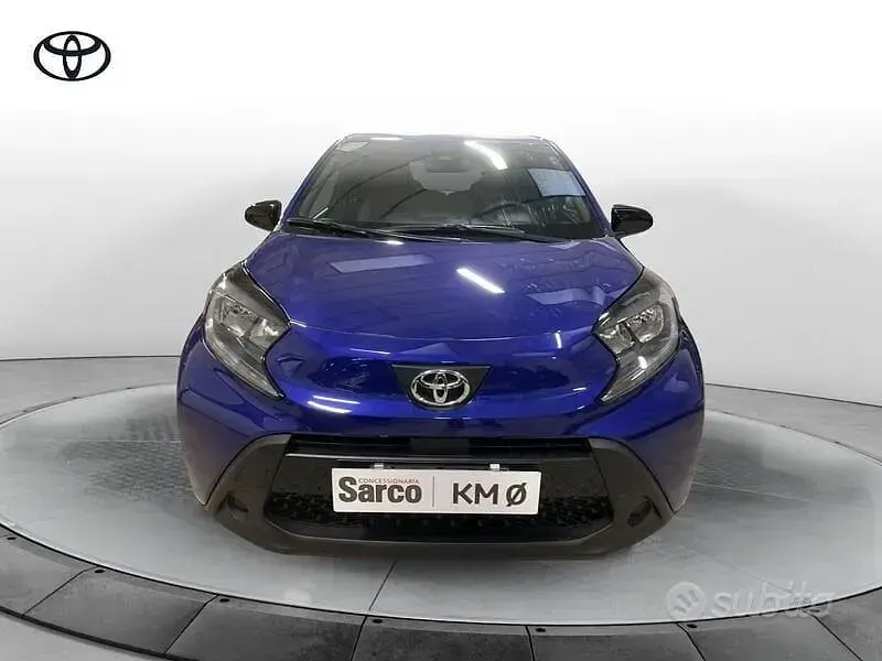 Nuova Toyota Aygo X Active 72 CV (52 kW) 2026 Blu SUV
