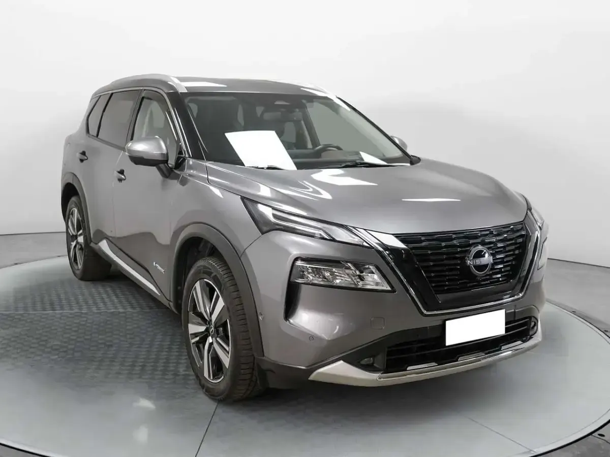 Usata Nissan X-Trail Tekna 213 CV (156 kW) 2023 Grigio SUV