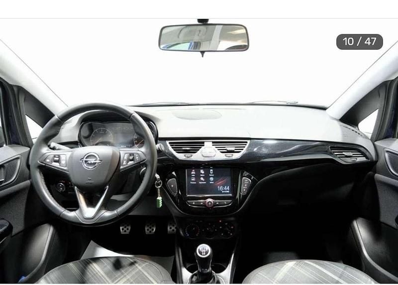 Usata Opel Corsa 90 CV (66 kW) 2017 Blu/azzurro Berlina