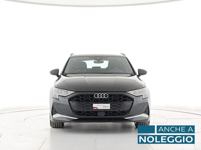 Usata Audi A3 Advanced Plus 116 CV (85 kW) 2025 Grigio Berlina