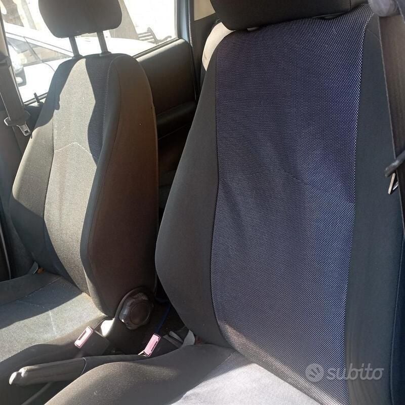 Usata Fiat Punto 60 CV (44 kW) 2007 Blu Utilitaria