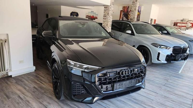 Usata Audi Q8 S-Line 286 CV (210 kW) 2024 Nero SUV
