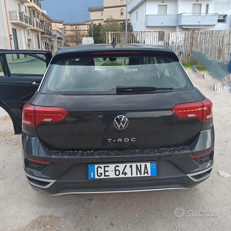 Usata VW T-Roc 116 CV (85 kW) 2021 Nero SUV