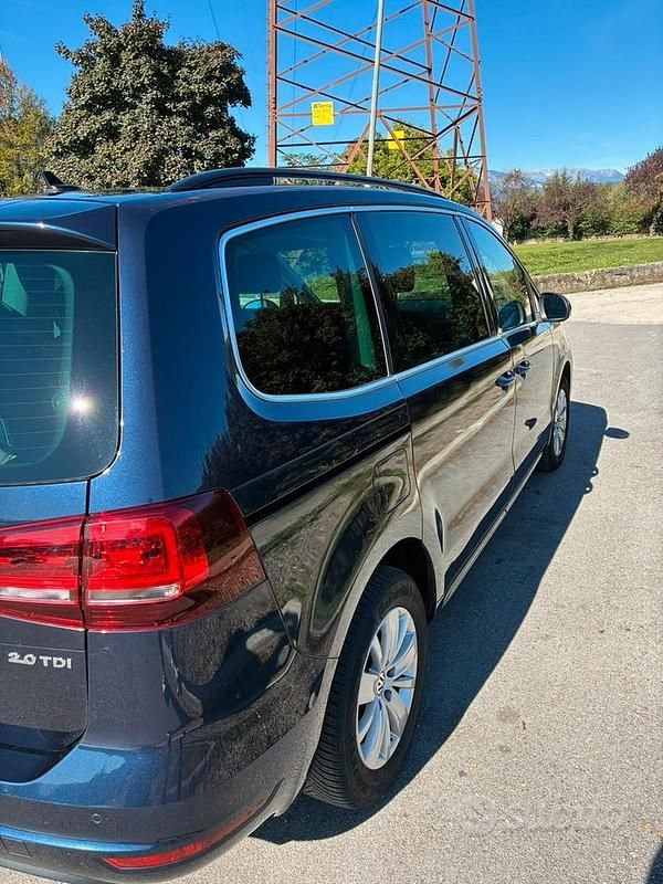 Blu Usata 2015 VW Sharan Monovolume | 15.500 € (Buon prezzo) - Immagine 1/4