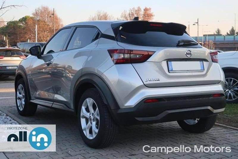 Usata Nissan Juke N-Connecta 114 CV (83 kW) 2022 Argento SUV