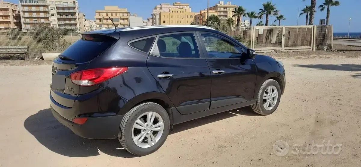 Usata Hyundai ix35 115 CV (84 kW) 2011 Nero SUV