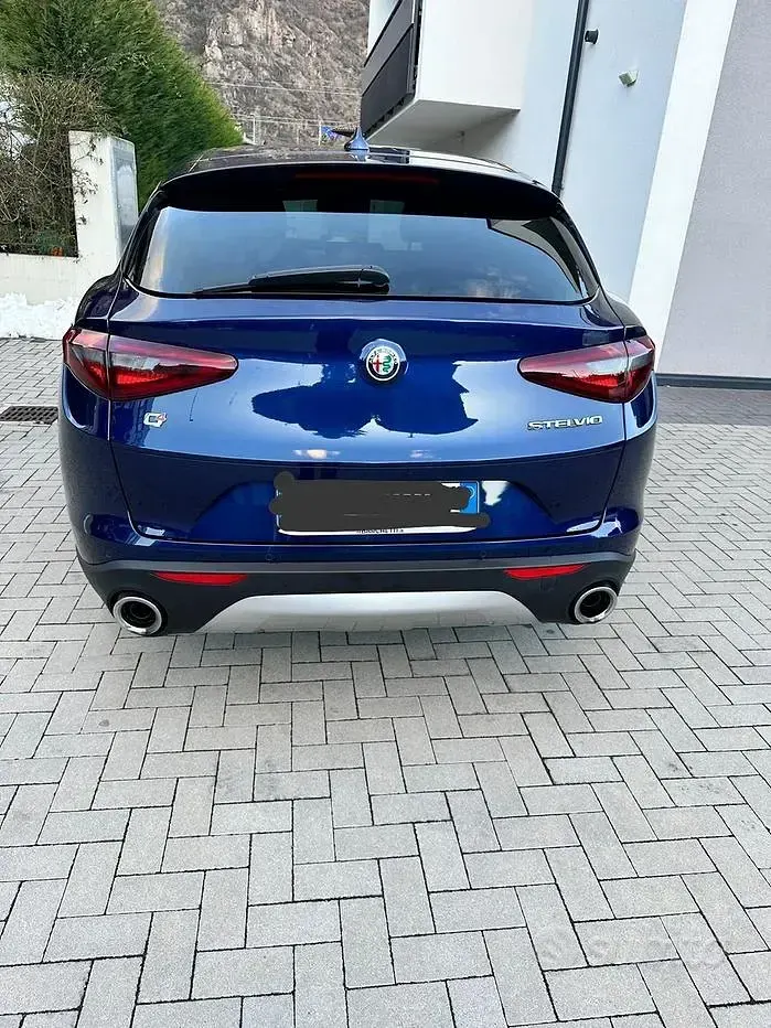 Usata Alfa Romeo Stelvio Sprint 200 CV (147 kW) 2020 SUV