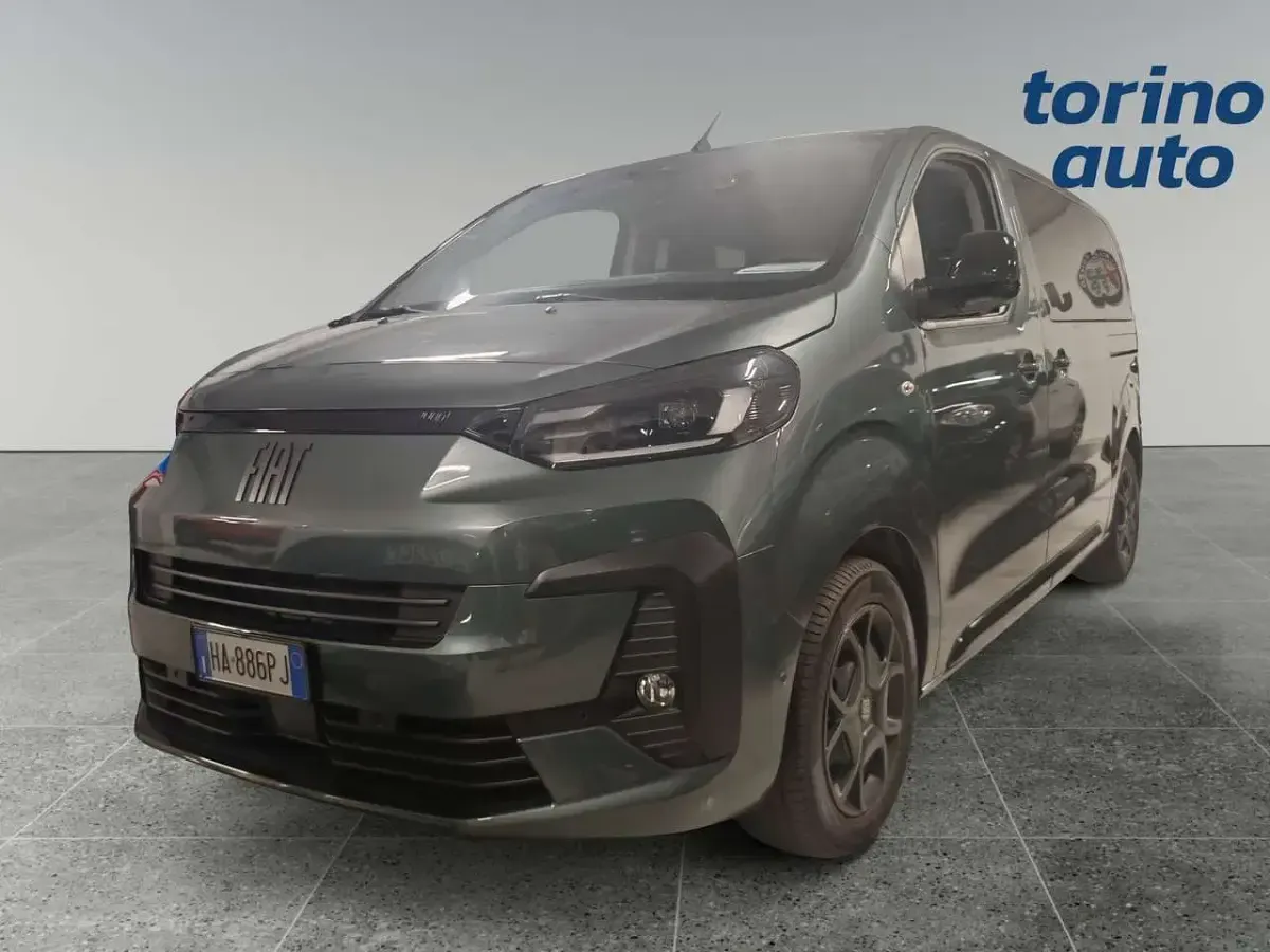 Nuova Fiat E-Ulysse 130 kW (177 CV) 2025 Verde Monovolume