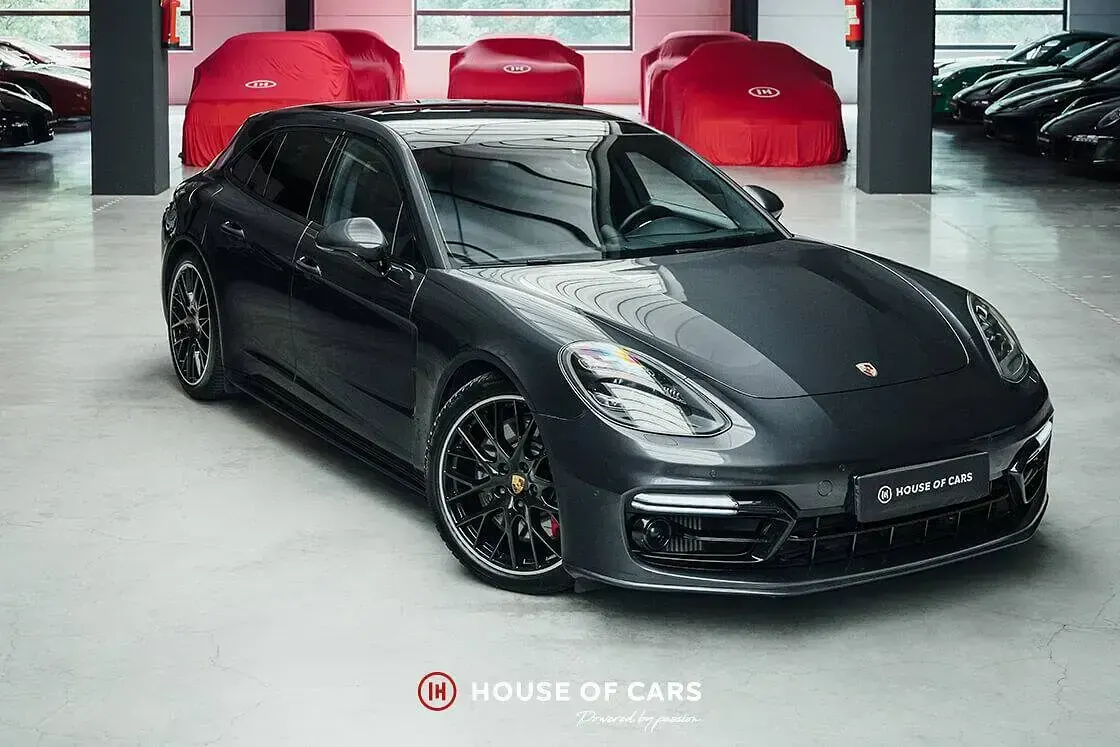 Usata Porsche Panamera Turbo 550 CV (404 kW) 2018 Grigio Utilitaria