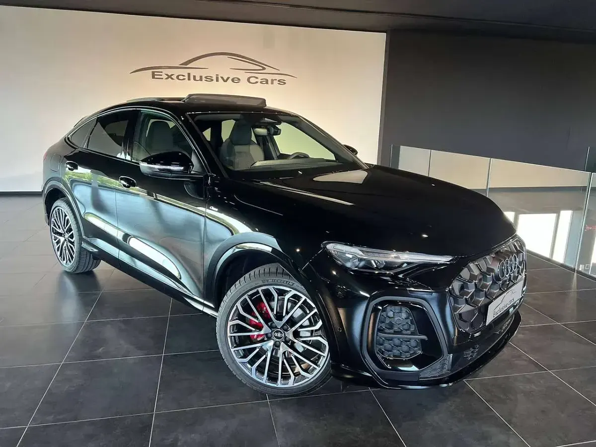 Nuova Audi Q5 Sportback S-Line 204 CV (150 kW) 2026 Nero muythos met. SUV