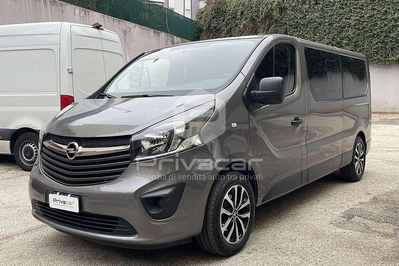 Grigio Usata 2017 Opel Vivaro Sport Monovolume | 18.500 € (Ottimo prezzo) - Immagine 1/4
