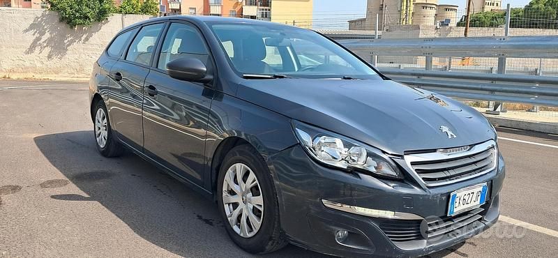 Blu Usata 2014 Peugeot 308 SW Station wagon | 2500 € - Immagine 1/4