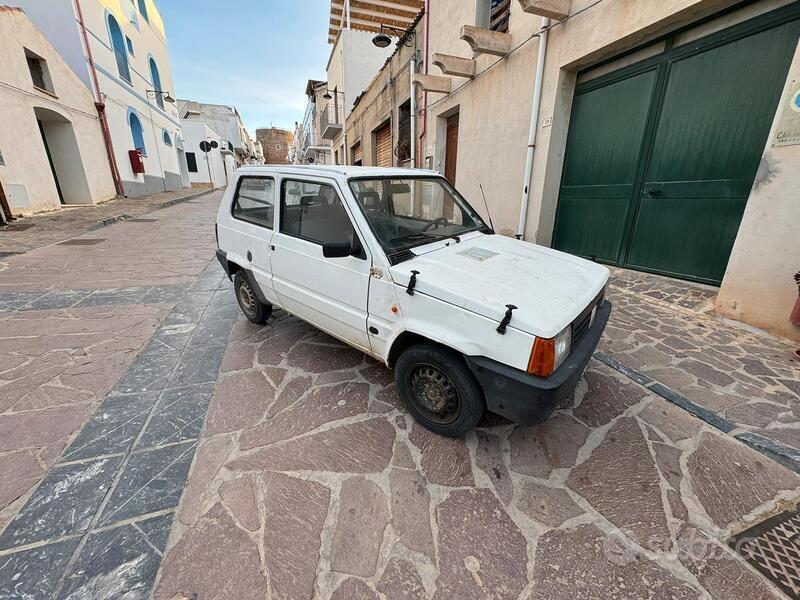 Usato 1999 Fiat Panda 0.9 Benzin 39 CV (300 €)