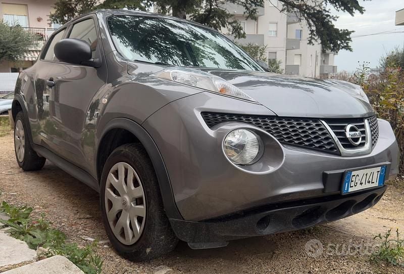 Grigio Usata 2011 Nissan Juke Visia SUV | 5800 € (Super prezzo) - Immagine 1/4