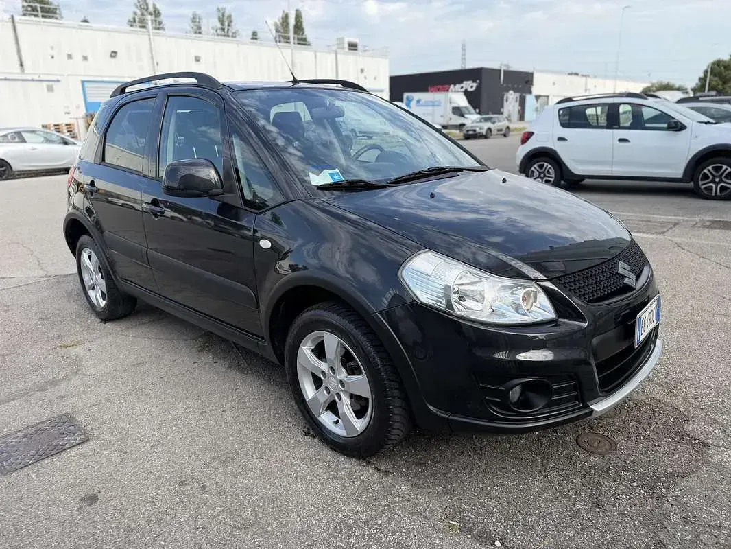 Usata Suzuki SX4 GLX 120 CV (88 kW) 2010 Nero SUV