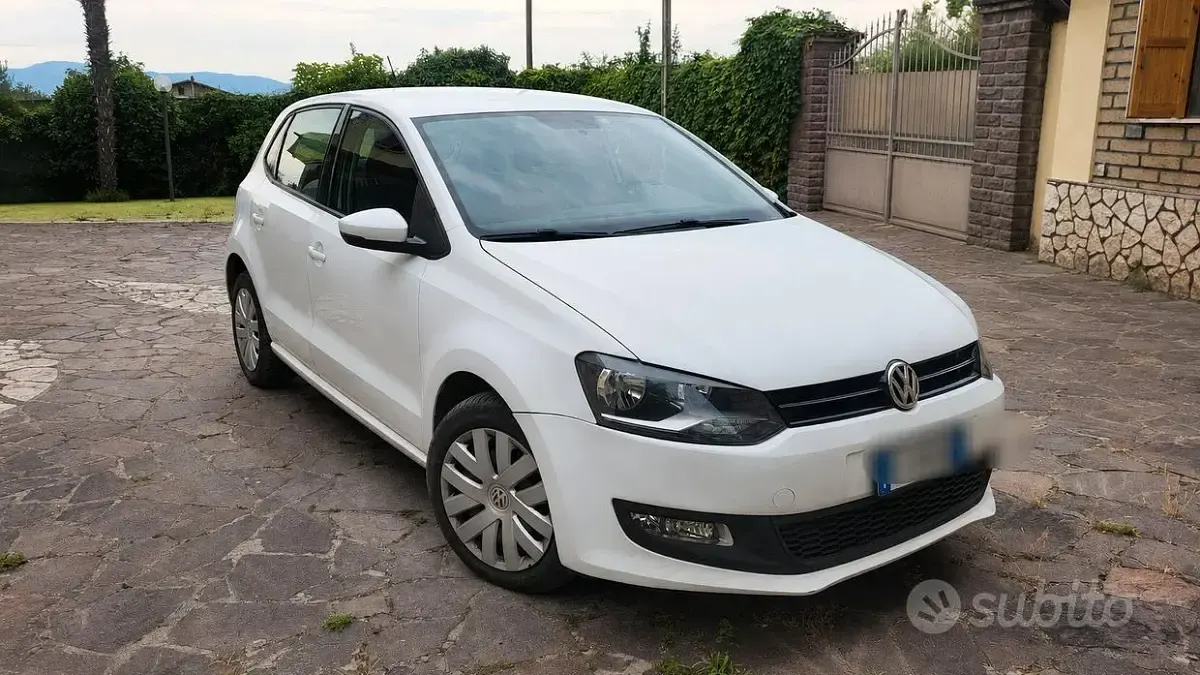 Usata VW Polo 85 CV (62 kW) 2013 Bianco Utilitaria
