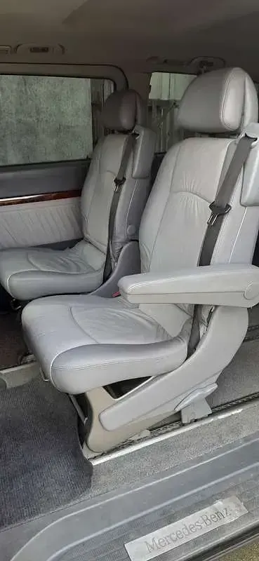Usata Mercedes Viano 150 CV (110 kW) 2005 Monovolume