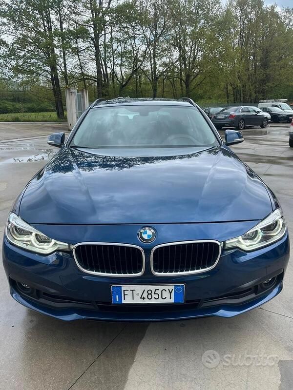 Blu Usata 2018 BMW 320 Station wagon | 14.900 € (Buon prezzo) - Immagine 1/4