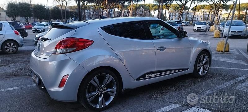 Usata Hyundai Veloster 140 CV (102 kW) 2012 Utilitaria