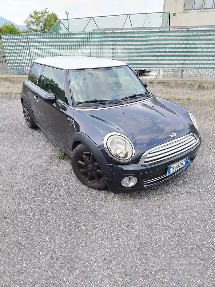 Usata Mini ONE 95 CV (69 kW) 2008 Nero Utilitaria
