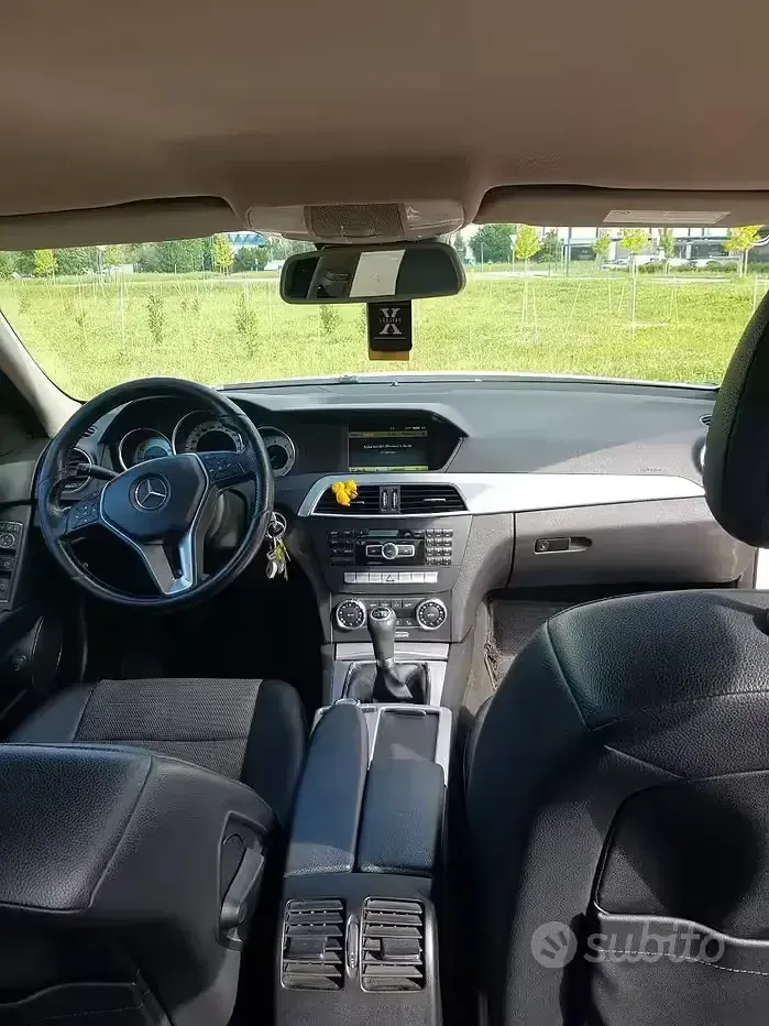 Usata Mercedes C220 170 CV (125 kW) 2011 Berlina
