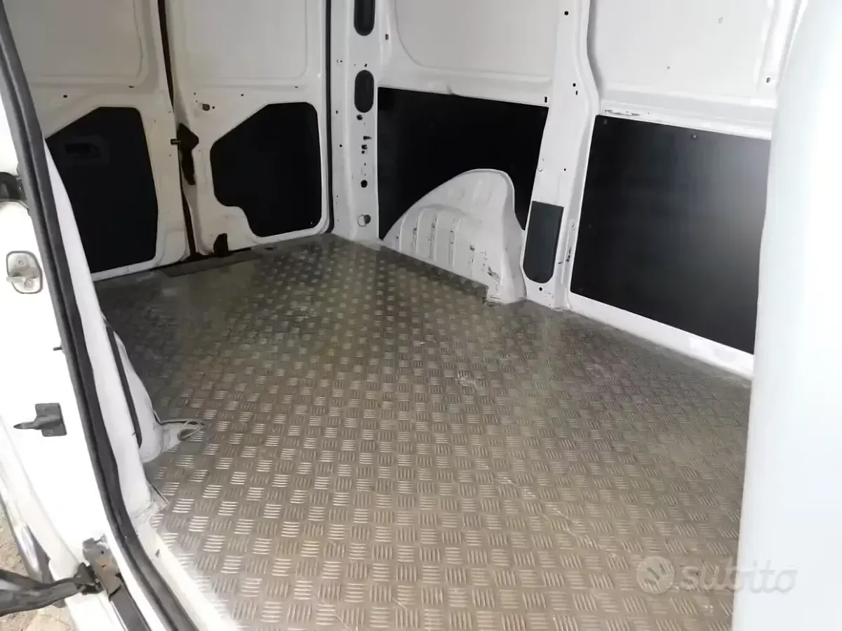Usata Fiat Scudo 128 CV (94 kW) 2015 Bianco