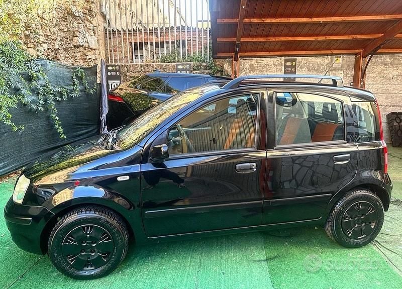 Usata Fiat Panda Emotion 59 CV (43 kW) 2009 Nero Utilitaria