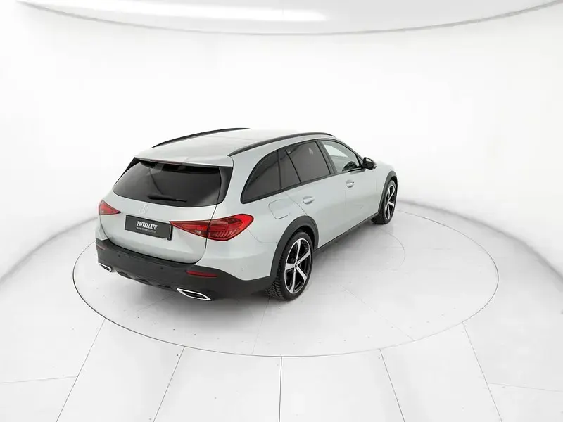 Usata Mercedes C220 Premium Plus 200 CV (147 kW) 2023 Argento Station wagon