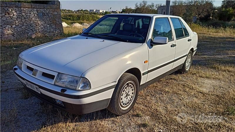 Bianco Usata 1997 Fiat Croma Tre volumi | 7000 € - Immagine 1/4