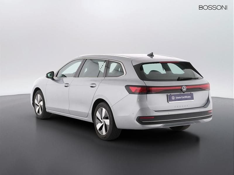 Usata VW Passat Business 150 CV (110 kW) 2024 Grigio Station wagon