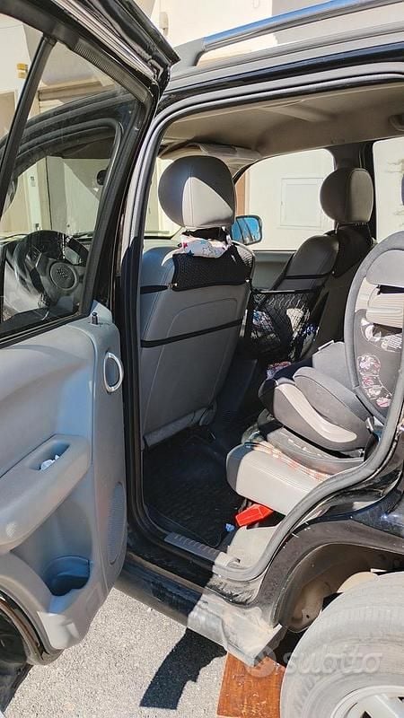 Usata Jeep Cherokee Limited 2006 Nero SUV