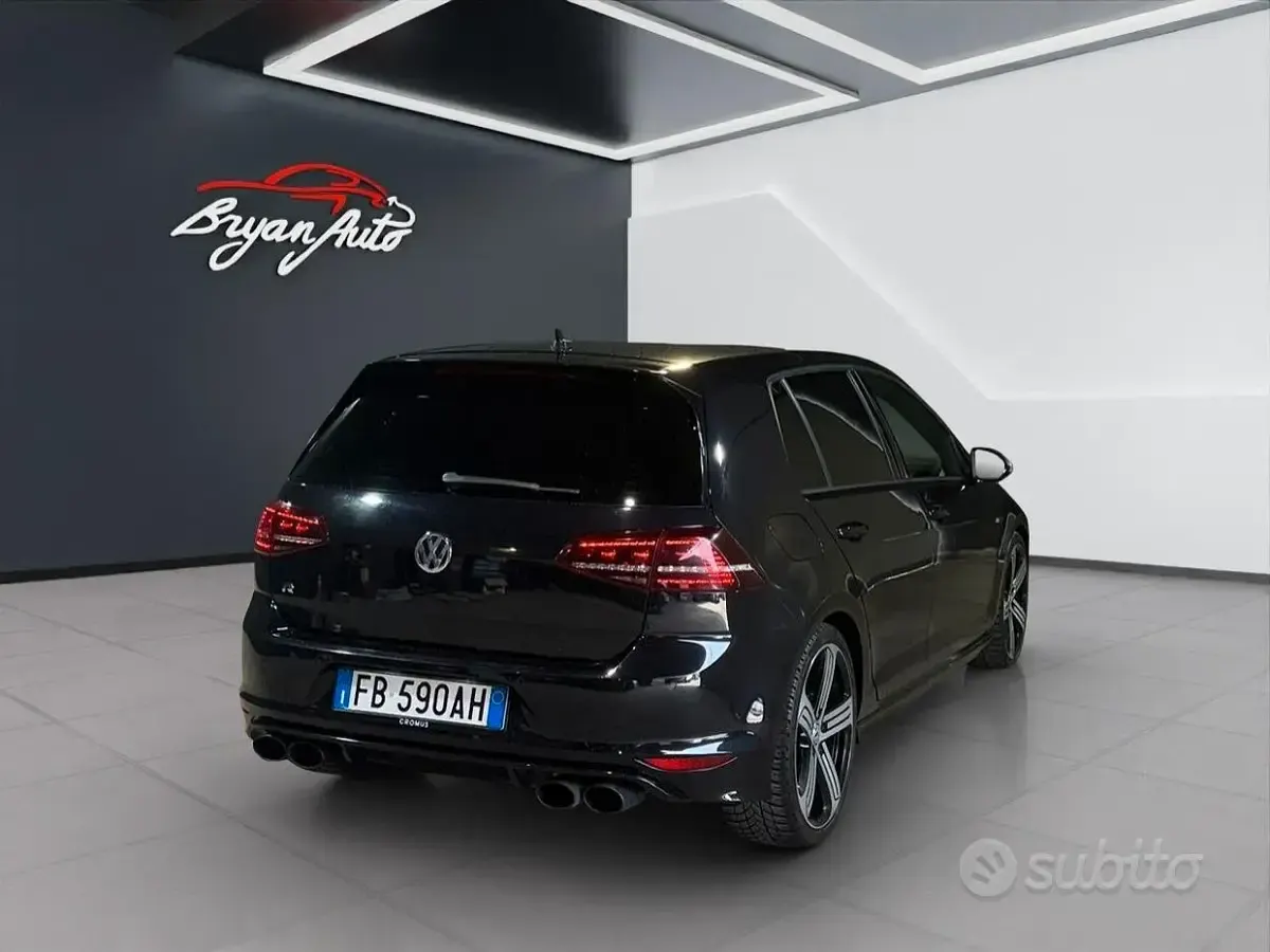 Usata VW Golf VII R 300 CV (220 kW) 2016 Other Berlina