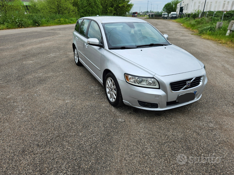 Venduto Volvo V50 1.8 benzina +GPL - auto usate in vendita
