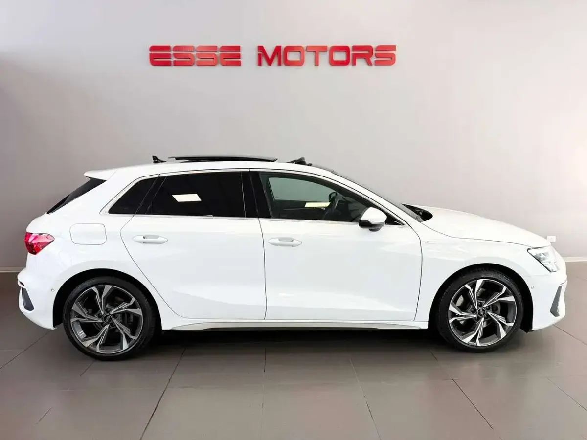 Usata Audi A3 S-Line 150 CV (110 kW) 2021 Bianco Berlina