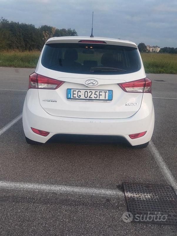 Usata Hyundai ix20 125 CV (91 kW) 2011 Utilitaria