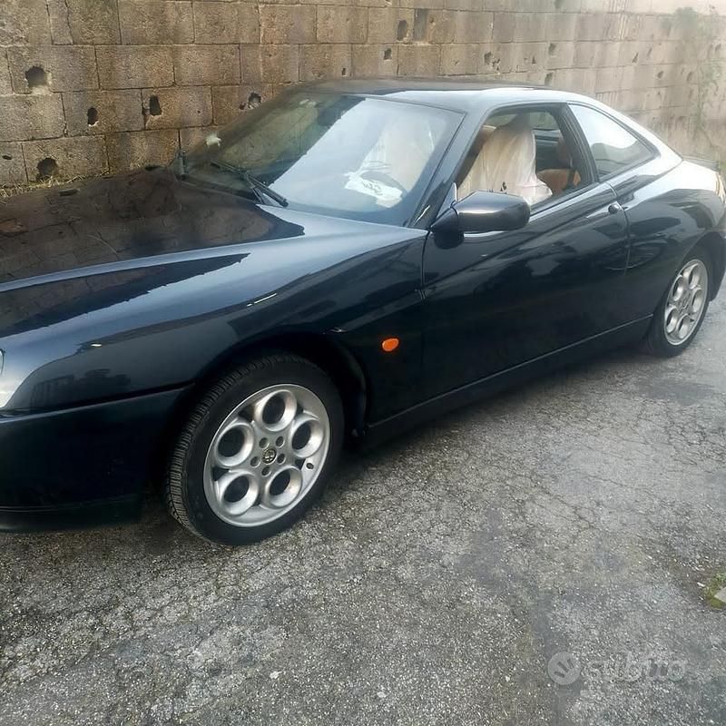 Usata Alfa Romeo GTV 202 CV (148 kW) 1996 Coupé