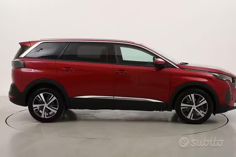 Usata Peugeot 5008 Allure 131 CV (96 kW) 2021 Rosso SUV