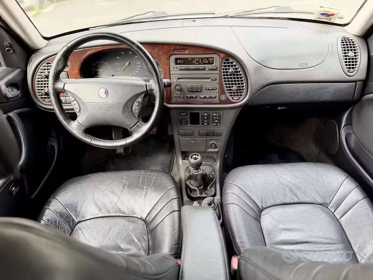 Usata Saab 9-3 Aero 205 CV (150 kW) 2000 Bianco Berlina