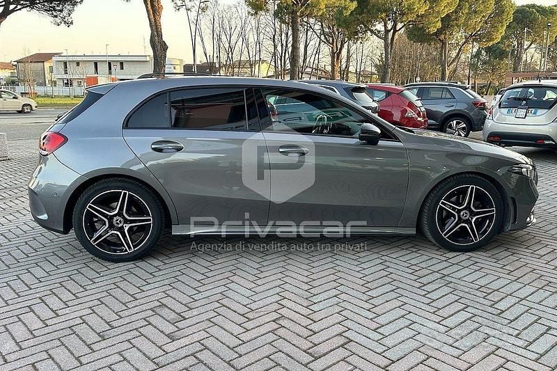 Usata Mercedes A180 Premium 116 CV (85 kW) 2020 Grigio Utilitaria