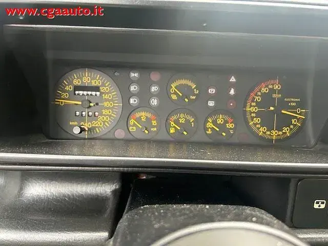 Usata Lancia Delta 196 CV (144 kW) 1990 Nero Utilitaria