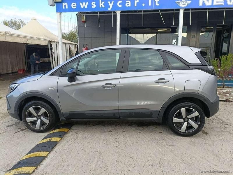 Usata Opel Crossland Ultimate 110 CV (80 kW) 2022 Grigio SUV