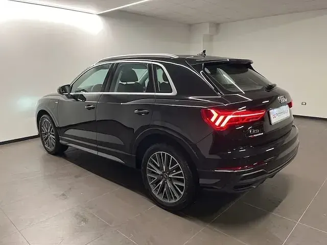 Usata Audi Q3 S-Line 245 CV (180 kW) 2024 Nero mythos metallizzato SUV