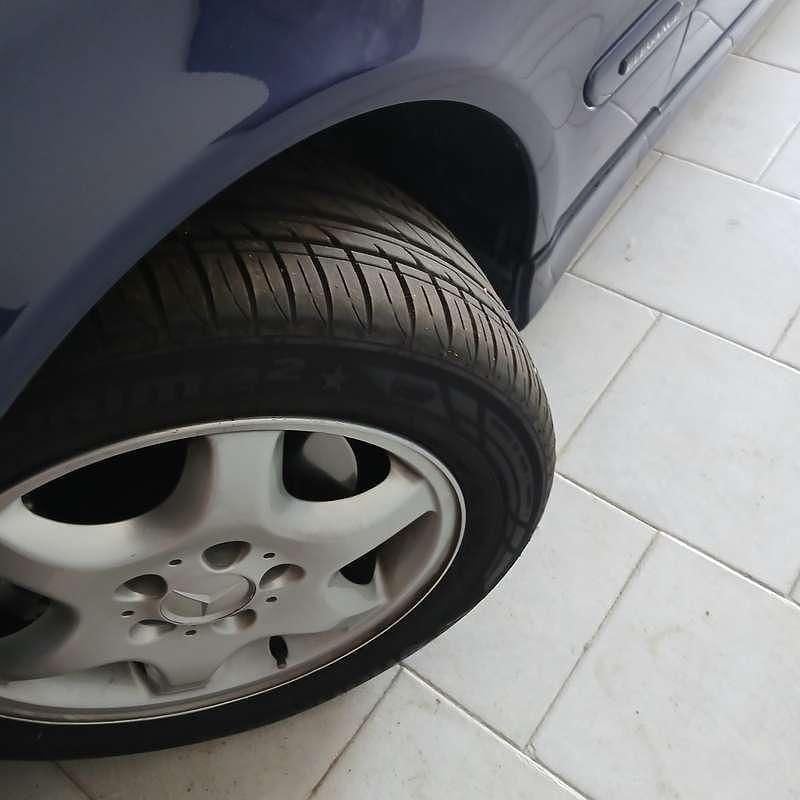 Usata Mercedes CLK320 Elegance 218 CV (160 kW) 2000 Cabrio