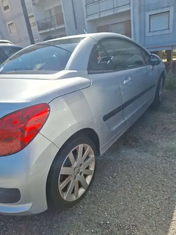 Usata Peugeot 207 CC 120 CV (88 kW) 2008 Grigio Cabrio