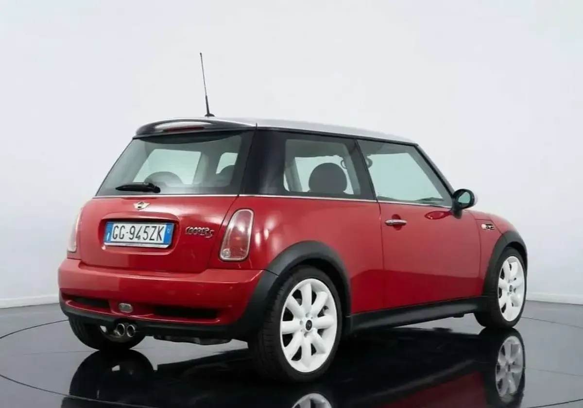 Usata Mini John Cooper Works 200 CV (147 kW) 2004 Rosso Utilitaria